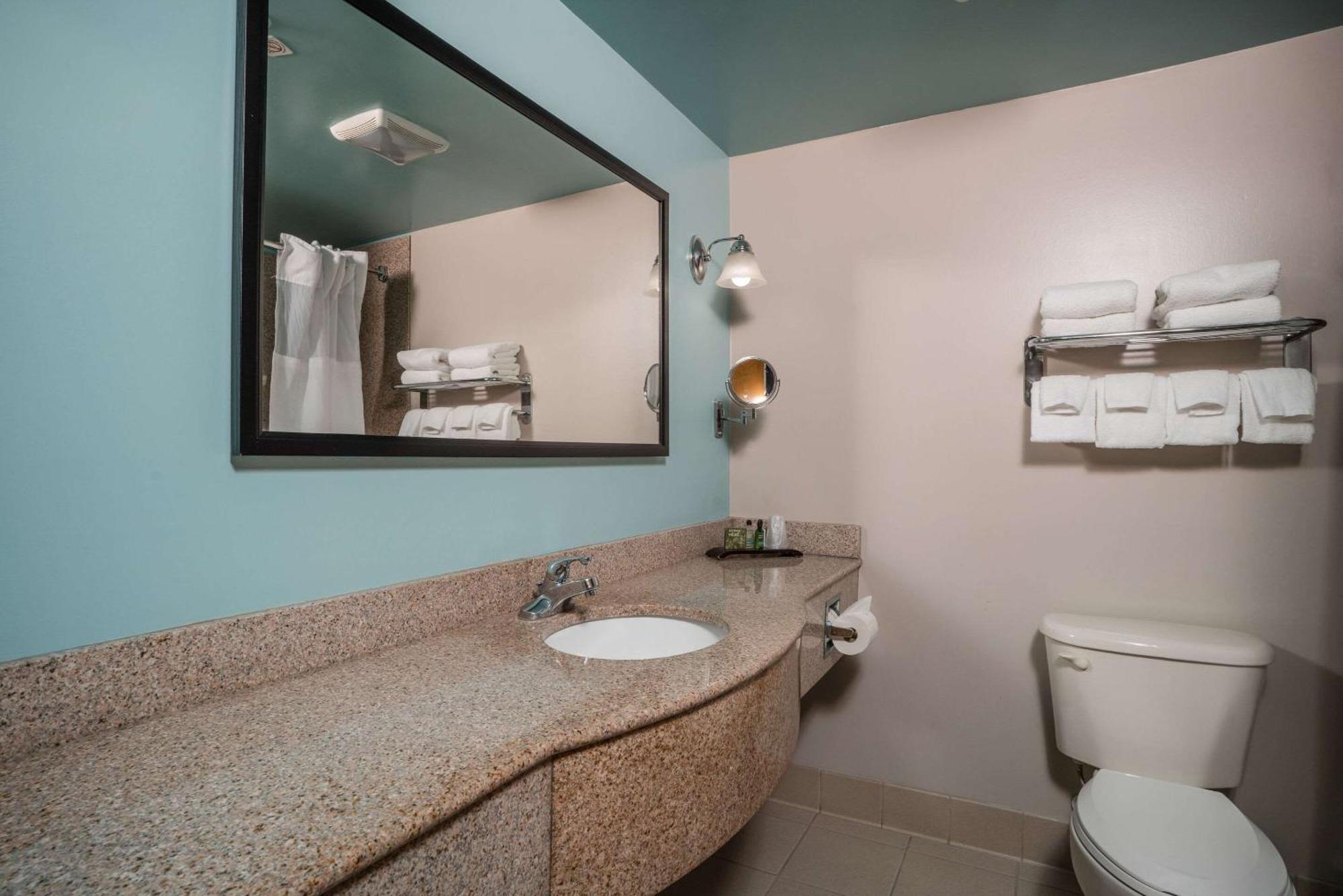 Gateway Hotel & Suites, Ascend Hotel Collection Ocean City Exterior photo