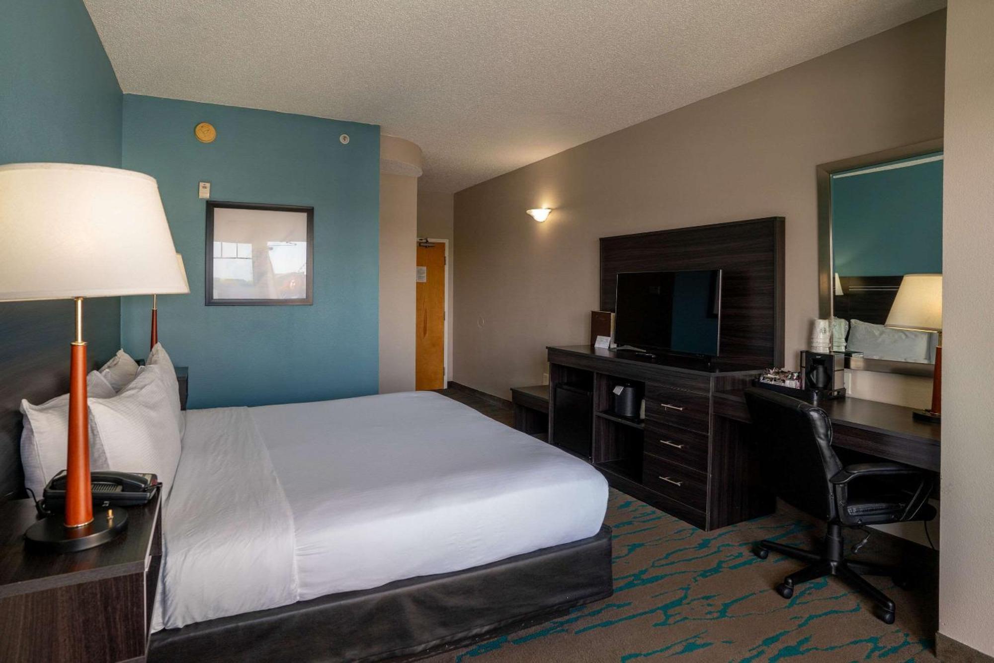 Gateway Hotel & Suites, Ascend Hotel Collection Ocean City Exterior photo